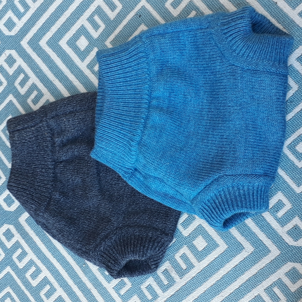 Lot of sloomb diaper covers , small.